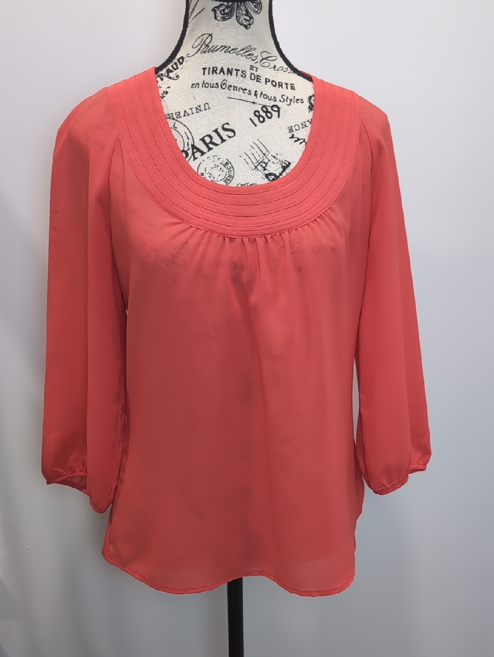 BANANA REPUBLIC | Women's Hula Red Pullover Scoop Neck 3/4 Sleeve Flowy Blouse